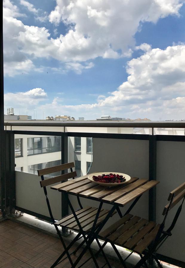 Apartament Odratower ヴロツワフ エクステリア 写真