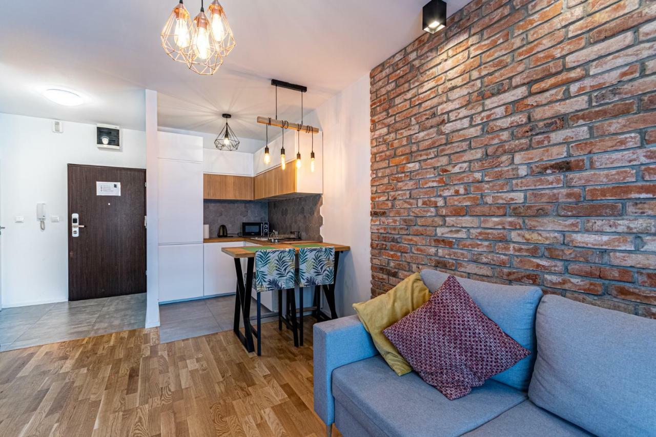 Apartament Odratower ヴロツワフ エクステリア 写真