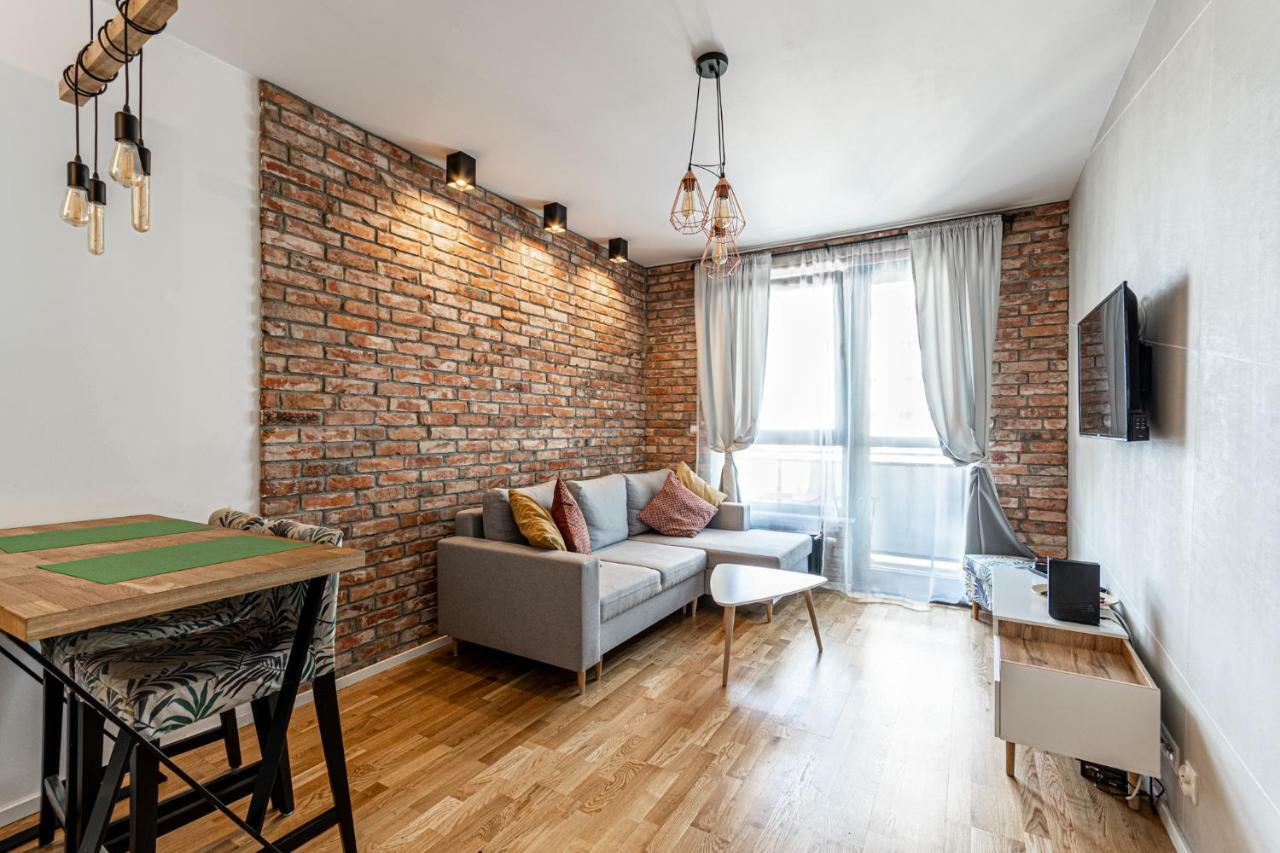 Apartament Odratower ヴロツワフ エクステリア 写真